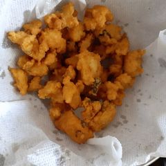 A picture of Masoor  dal pakodi.