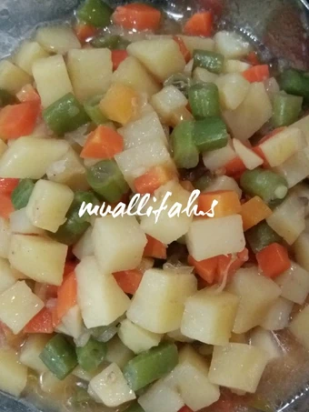 Langkah Mudah untuk Menyiapkan Resep Cah Pelangi yang Uenak Anti Ribet, Menggugah Selera