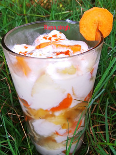 योगर्ट फ्रूट सैलेड (yoghurt fruit salad recipe in Hindi) रेसिपी मुख्य फोटो