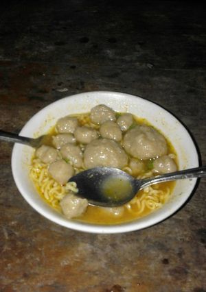 Foto resep Mie kuah isi bakso