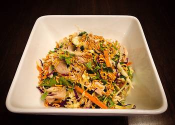 Unique Cuisine Asian Cabbage Chicken Salad with Sprinkle Noodle Savory Delicious