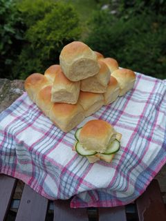 Zsemle egy óra alatt recept fotója