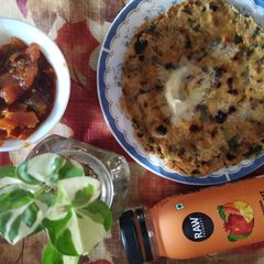 A picture of Hot n sweet chutney.