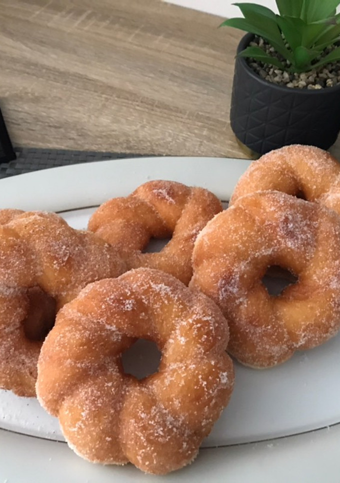 Una foto de Donuts en forma de flor