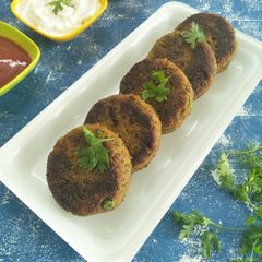 A picture of Sprouted Raagi And Oats Cutlets.