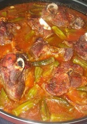 صورة لوصفة بامية باللحمة