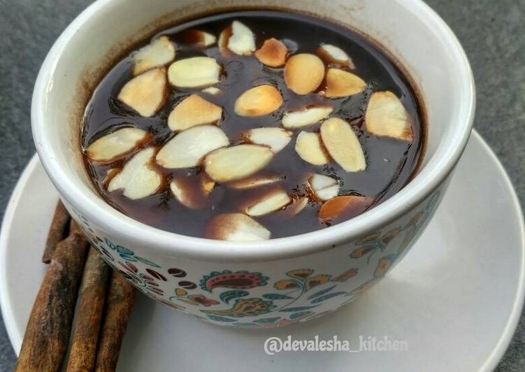 Bagaimana Membuat Wedang Jahe Cokelat Almond yang Bisa Manjain Lidah