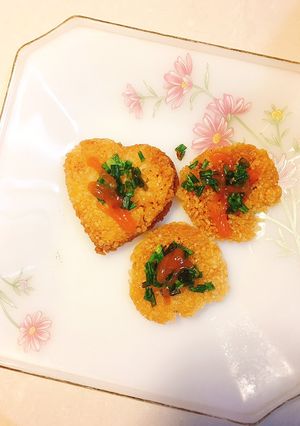 Hình của món Cơm cháy mỡ hành 🤣.