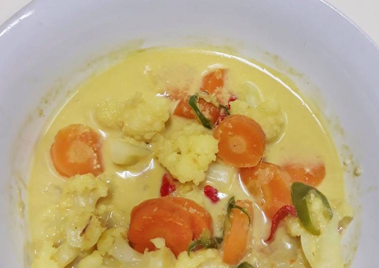 Kari kuning thai