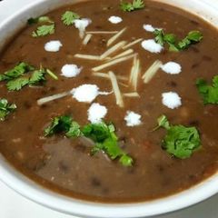 A picture of Dal Makhani.