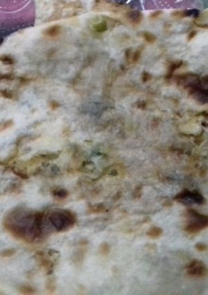 A picture of Paneer stuffed naan.