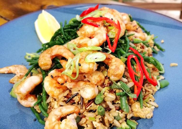 Recipe of Homemade Grilled prawns with egg wild fried rice and samphire