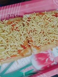 ब्रेड नमकीन सैंडविच (Bread namkeen sandwich recipe in Hindi) रेसिपी मुख्य फोटो