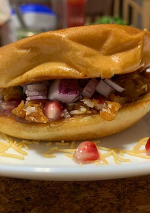 A picture of Daabeliiiiii😄 (Dabeli / Daabeli).