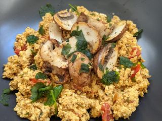 Tofu mexido especial
