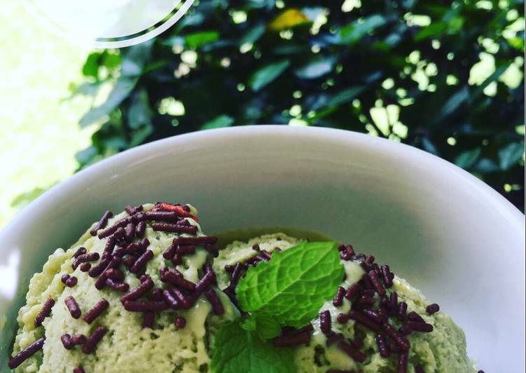 Cara Gampang Menyiapkan Es Krim Alpukat yang Lezat Sekali