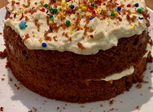 Foto principal de Tarta red velvet en 15 minutos en microondas