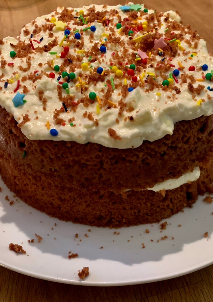 Una foto de Tarta red velvet en 15 minutos en microondas