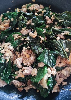 รูปของ หมูสับผัดไข่ ใบชะพลู
