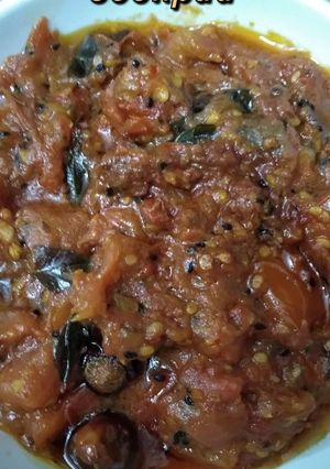 A picture of Hyderabadi timatar ki chutney.