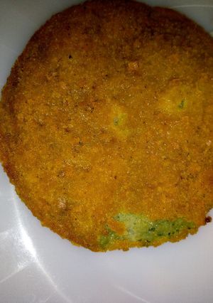 Una foto de Hamburguesas de pescado con espinaca y queso