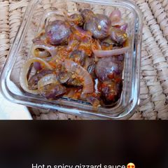 A picture of Gizzard sauce.