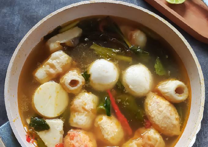 Resep Tomyam Bakso Seafood Oleh Saomi Mayhai Cookpad