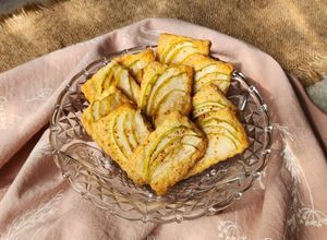 Una foto de 🍏Apple pie cookies 🍏Galletitas con manzana y canela 🍏