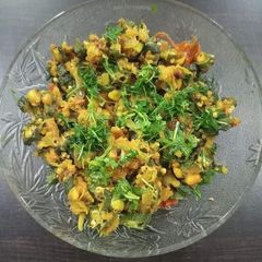 A picture of Masaledar bhindi.