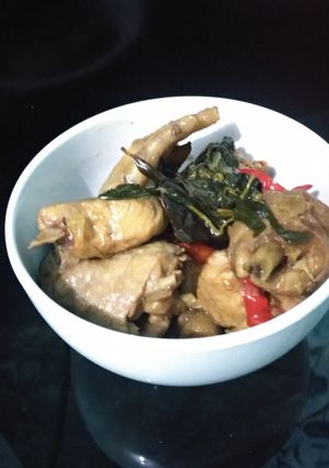 Foto resep Tumis ayam kemangi