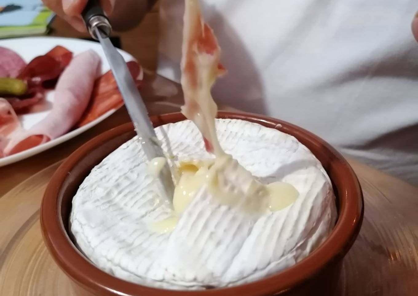 Raclette de camembert