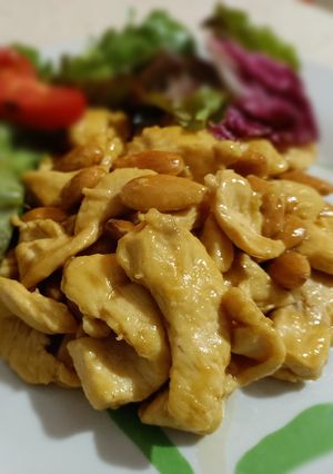 Foto di Pollo alle mandorle