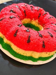 عکسی از دستور کیک هندوانه ای