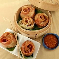 Rose shaped Paneer Momos A picture of Rose shaped Paneer Momos.