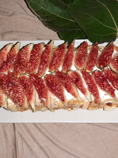 Una foto de Brazo de gitano con higos🍰