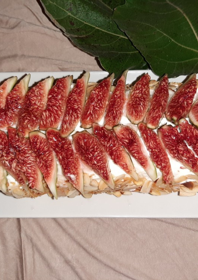 Una foto de Brazo de gitano con higos🍰