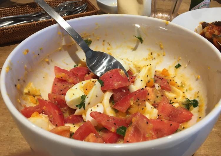 Recipe: Tasty Tomato and egg salad