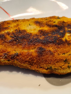 Una foto de Cachopo de cecina y queso brie