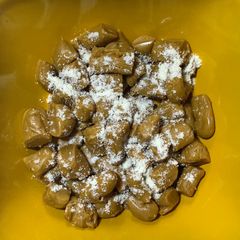 A picture of Iloka (chewy milk candy).