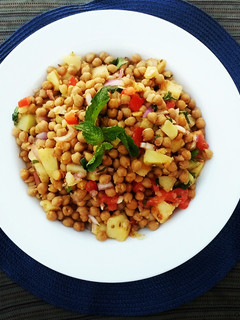 A picture of Leftover chana chaat😋.
