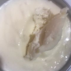 A picture of Home made mayonnaise.