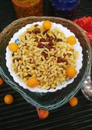 A picture of Murmura fry.