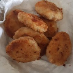 A picture of Chicken cheese Cutlet.