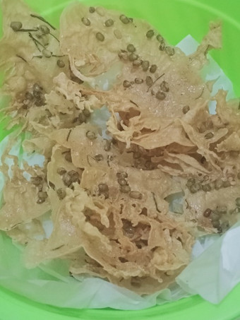 Bagaimana Membuat Peyek kacang ijo gurih renyah Anti Gagal