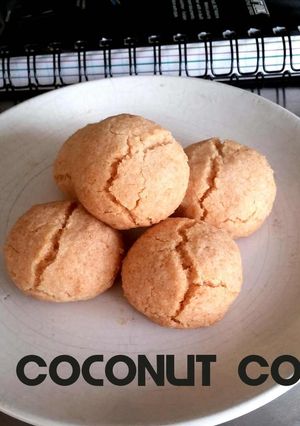A picture of Coconut Cookies.
