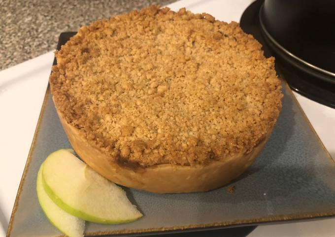 Recipe of Quick Apple Pie Crumble (Dutch Apple Pie)