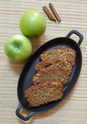 A picture of Atta apple breakfast cake.