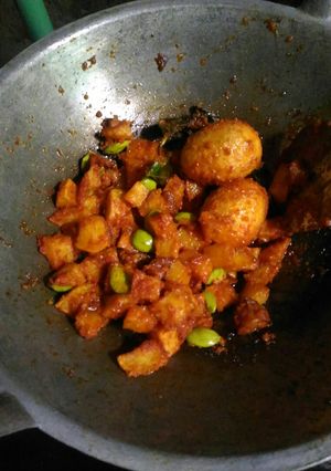 Foto resep Balado telor kentang pete