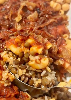 A picture of Koshari (Egypt).