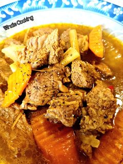Hình của món Bò Kho Sả/ Beef Stew.